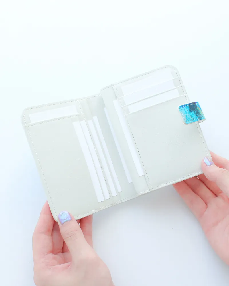 「エトワールブルー」がま口二つ折り財布