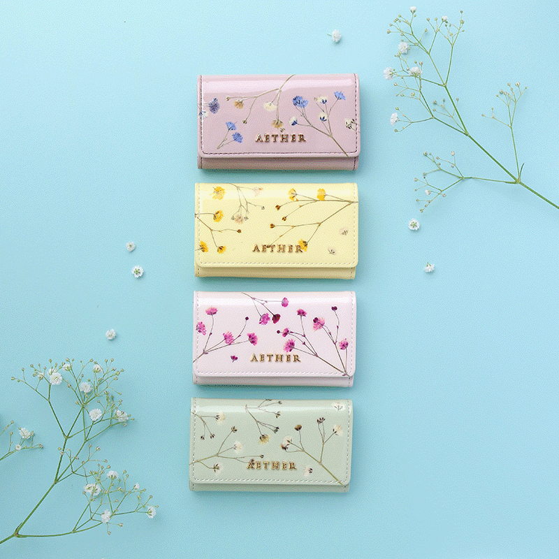 押し花レザー「ジプソフィア」キーケース