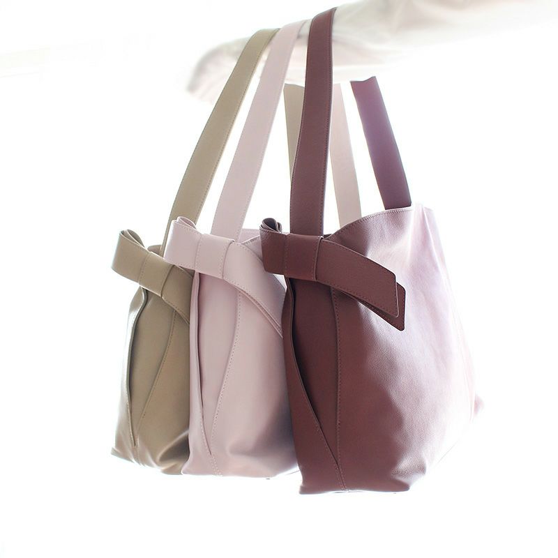 【大人気】★Aelfric Eden★ リボンデコレーショントートバッグ 大人気】☆Aelfric Eden☆ リボンデコレーショントートバッグ
