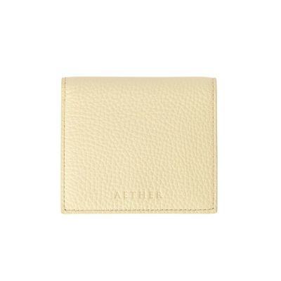 「エクラ」二つ折り財布（スナップ）